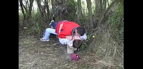  Gay oral junkie makes his mate bust a nut outdoors